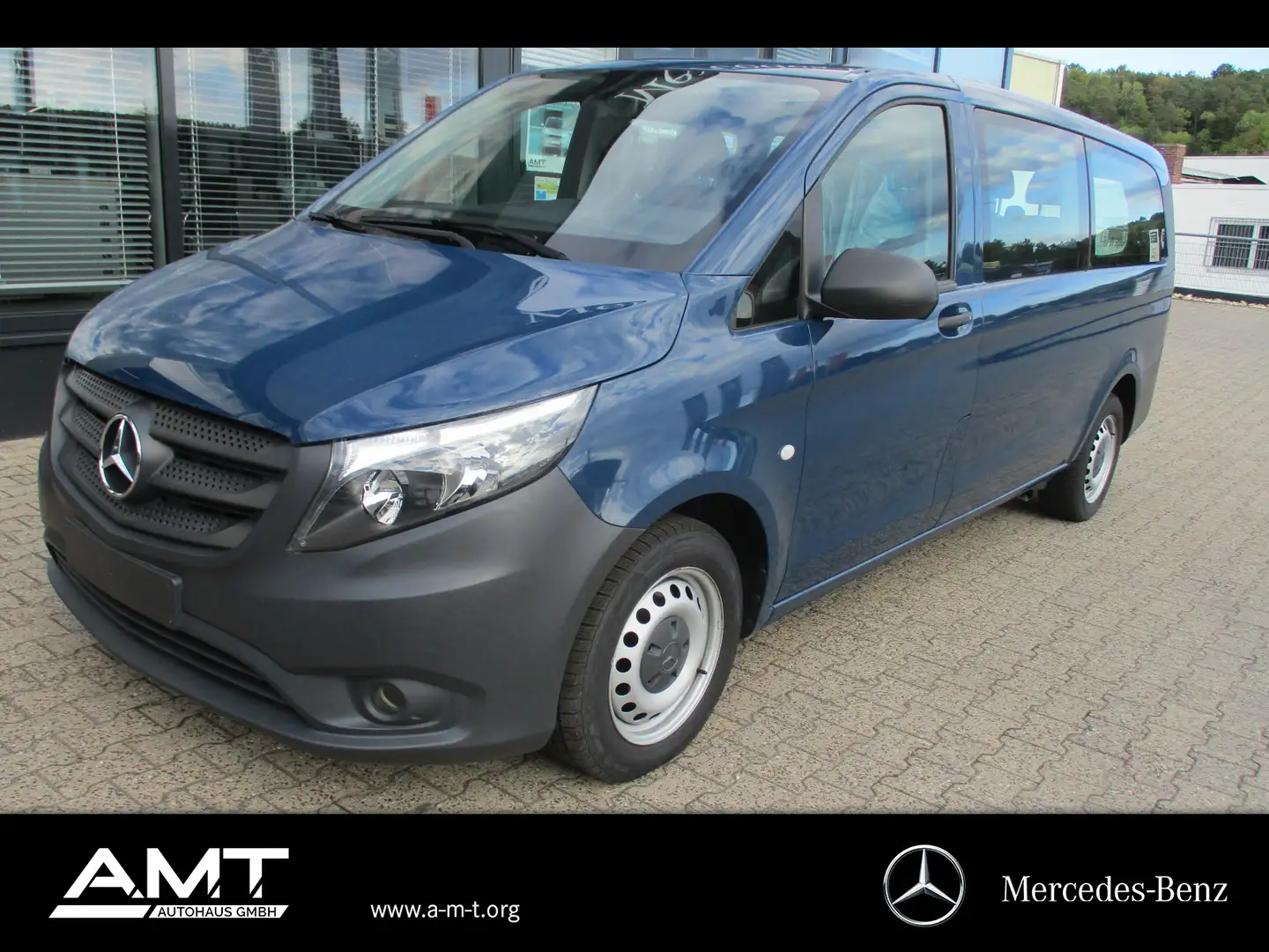 Mercedes-Benz Vito Vito Tourer 114 CDI Klima 8 Sitzer/Tempo. XL Blau - 1