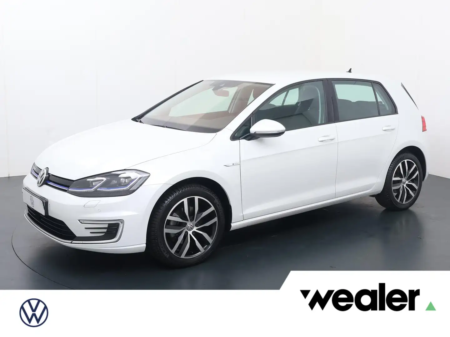 Volkswagen e-Golf E-DITION | 136 PK | Navigatiesysteem | Voorstoelen Wit - 1