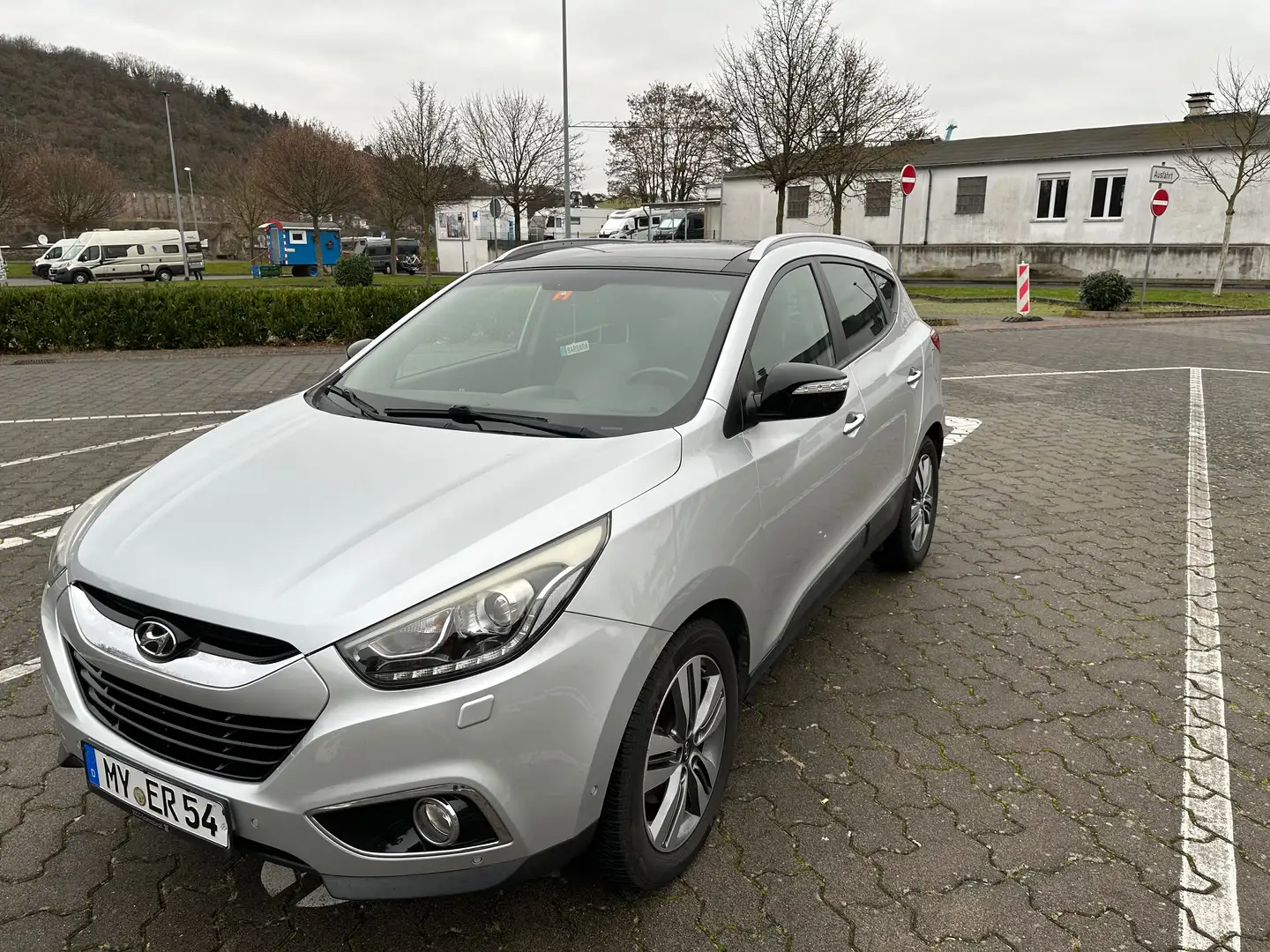 Hyundai iX35 ix35 2.0 CRDi 4WD Automatik Style Argent - 1