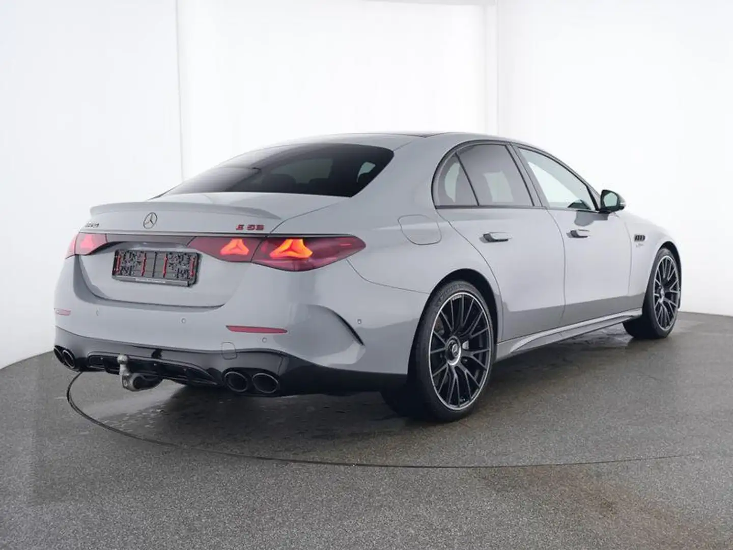 Mercedes-Benz E 53 AMG HYBRID 4MATIC+ Gris - 2