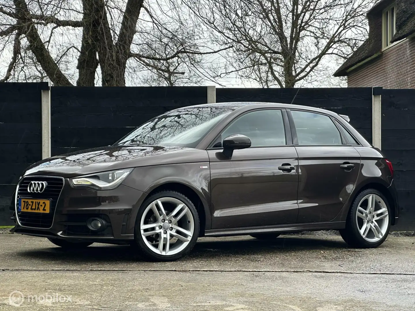 Audi A1 Sportback S-line 1.2 TFSI Pro Line S Org. Ned Bruin - 1