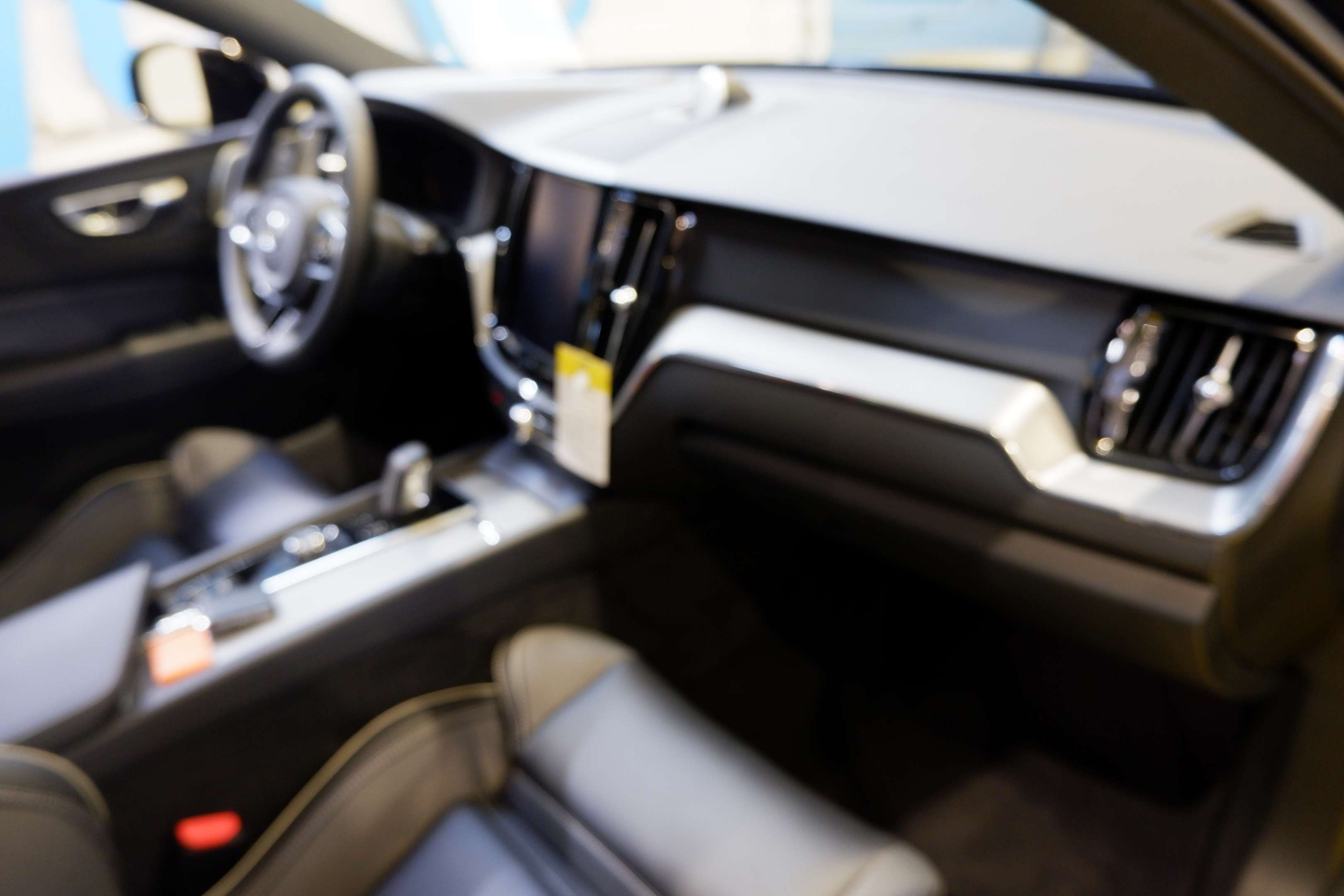 2022 Volvo XC60 (R.Design)Spec.Edition,Bowers/Wilkins,Head Up Disp thumb 11