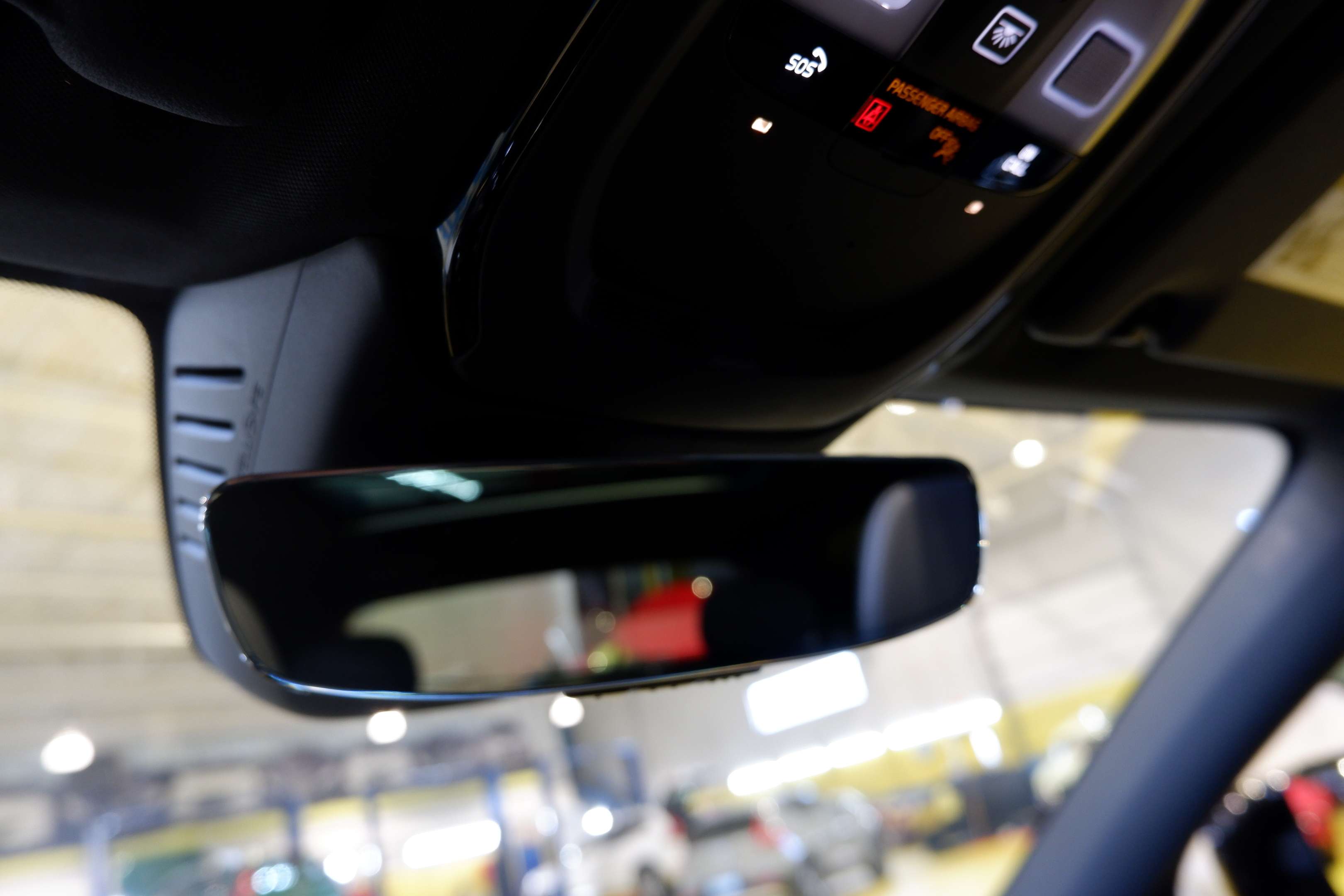 2022 Volvo XC60 (R.Design)Spec.Edition,Bowers/Wilkins,Head Up Disp thumb 24