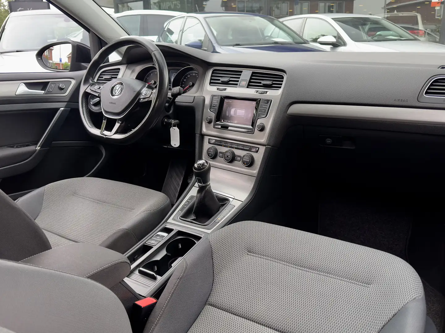 Volkswagen Golf 1.4 TSI COMFORTLINE NAVI AIRCO PARKPILOT LED LMV P Zwart - 2