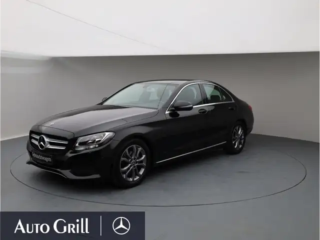 Mercedes-Benz C 180 +Avantgarde+AHK+Navi+PTS+SHZ