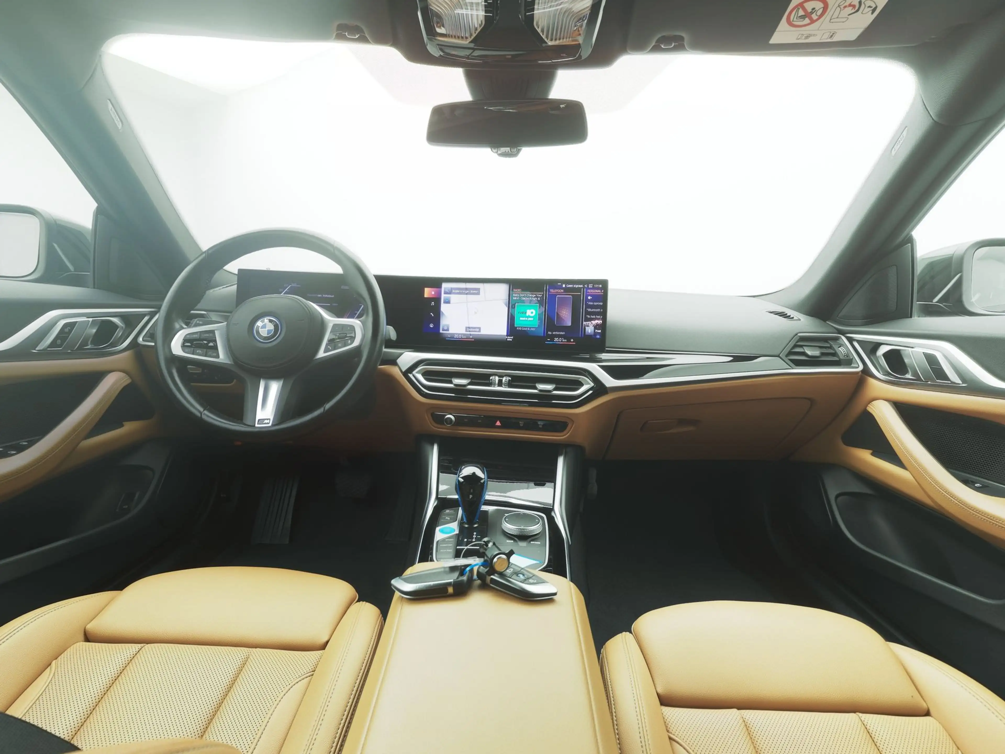 BMW i4 eDrive40 84 kWh | CAMERA | CARPLAY | STOELVERWARMI — photo 3