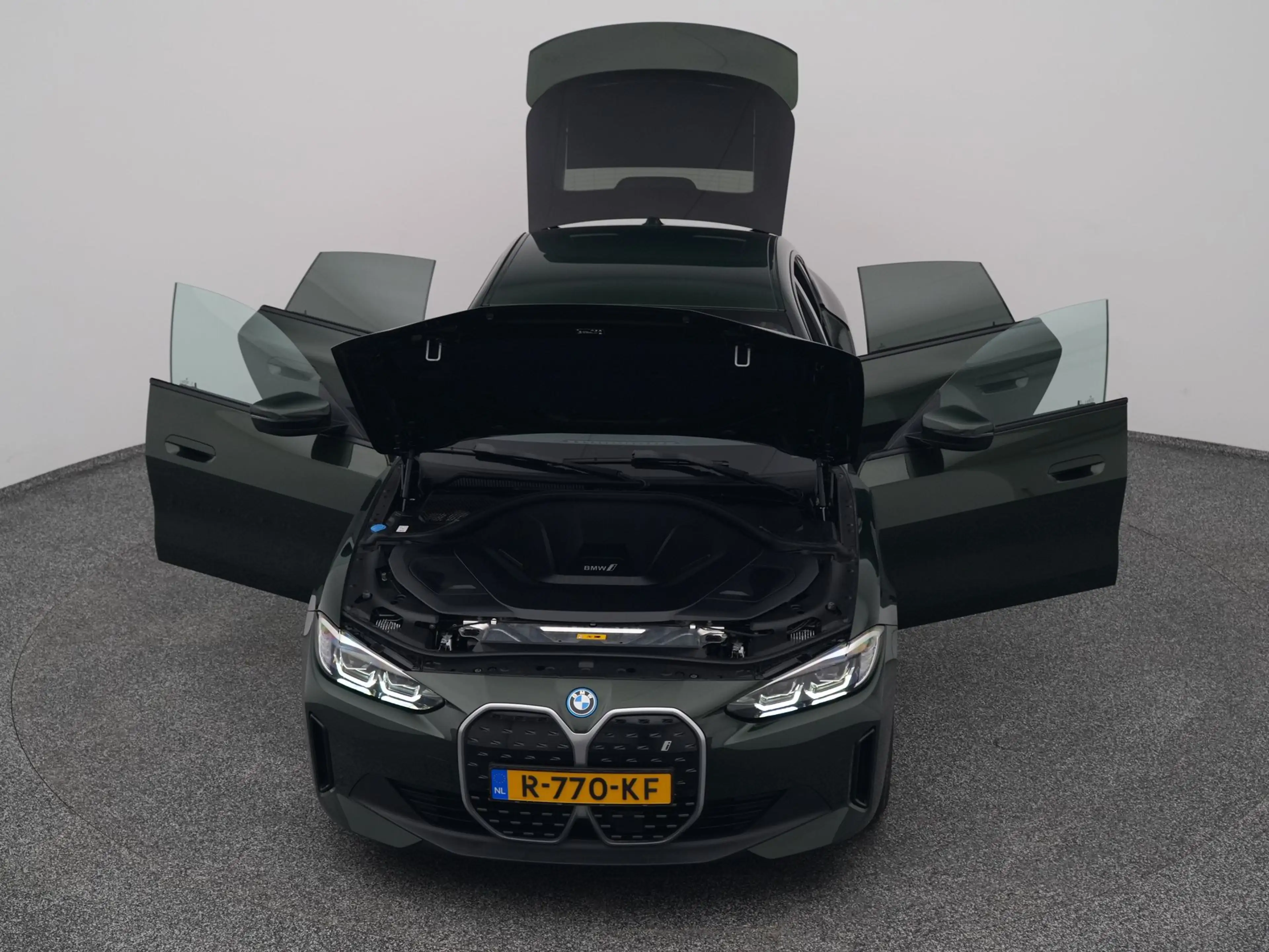 BMW i4 eDrive40 84 kWh | CAMERA | CARPLAY | STOELVERWARMI — photo 28