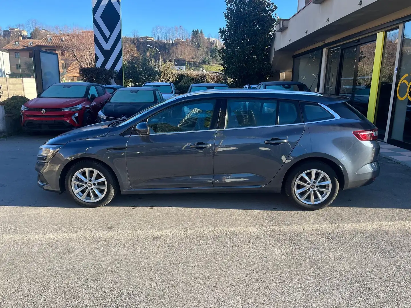 Renault Megane Megane Sporter 1.5 dci energy Business 110cv Gri - 2