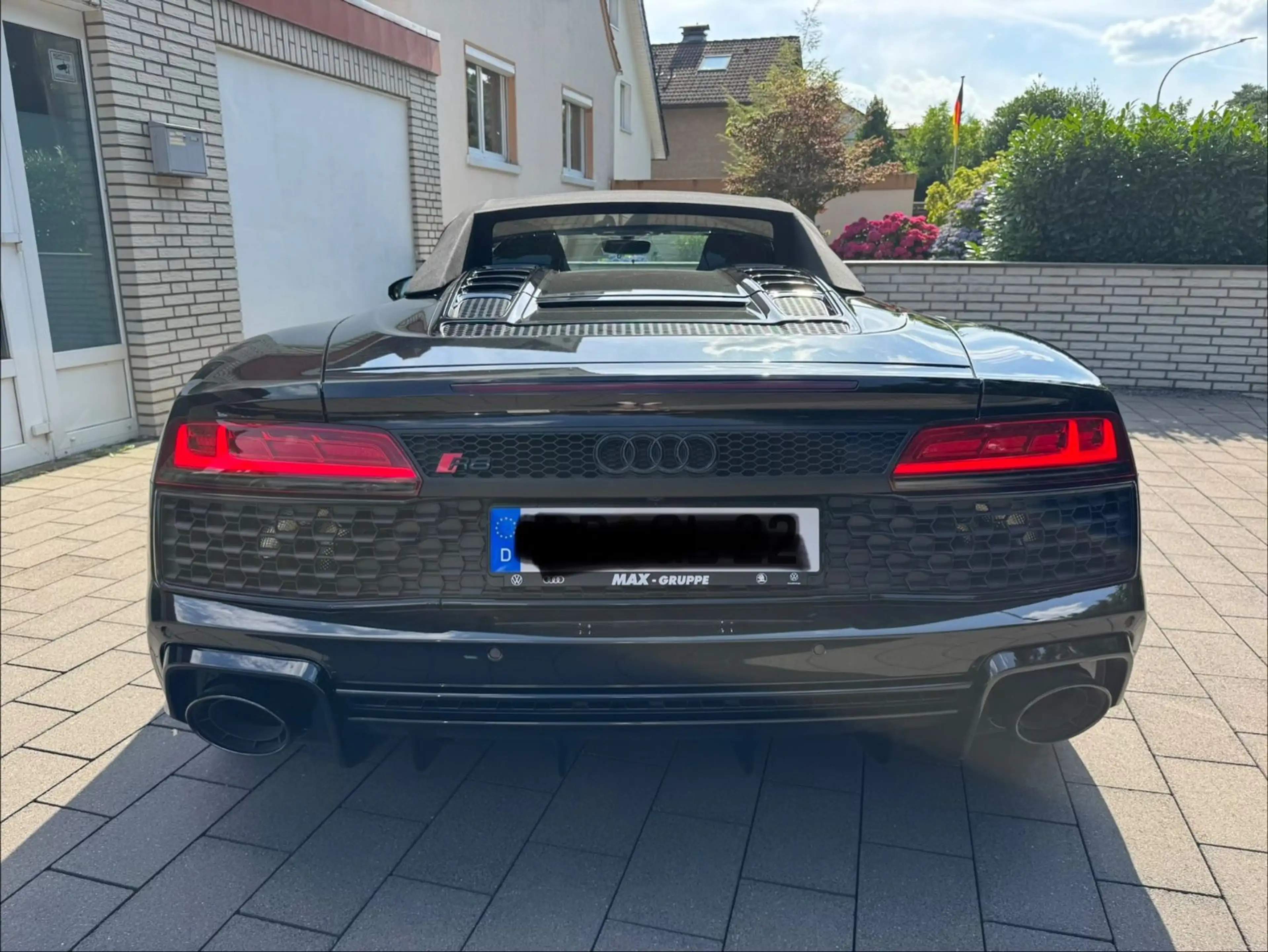Audi R8 Spyder 5.2 FSI RWD performance — photo 13