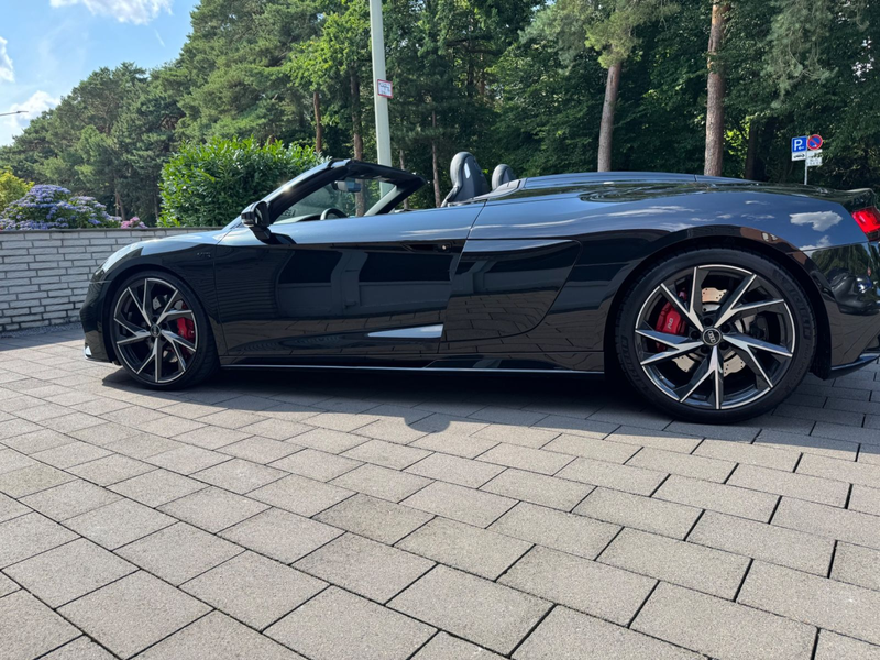 Audi R8 Spyder 5.2 FSI RWD performance — photo 4