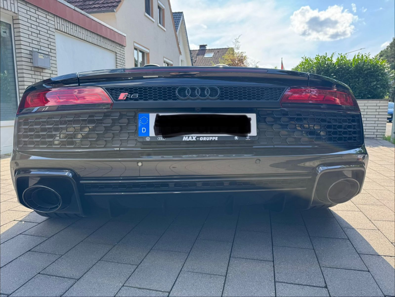 Audi R8 Spyder 5.2 FSI RWD performance — photo 14