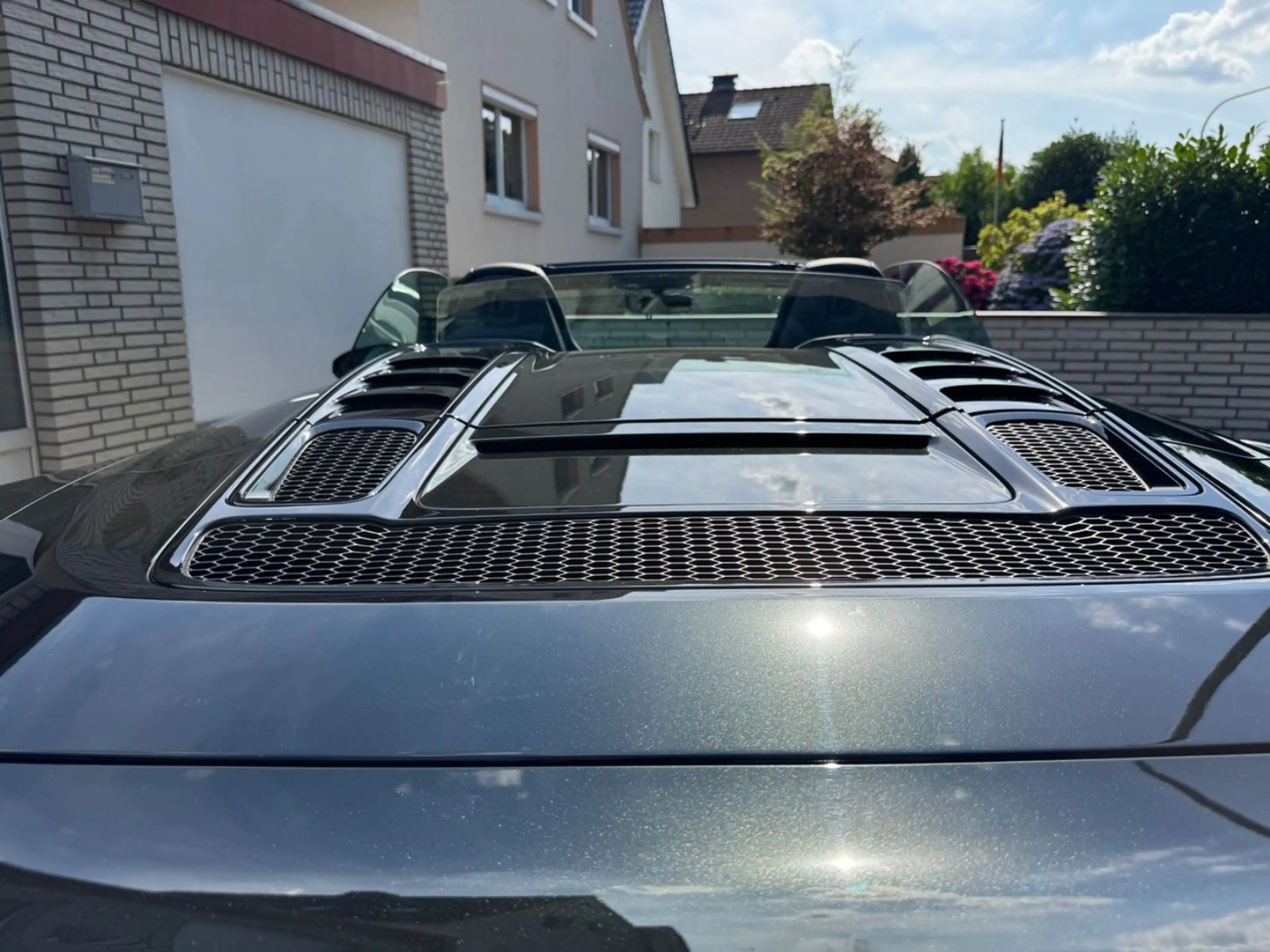 Audi R8 Spyder 5.2 FSI RWD performance — photo 12