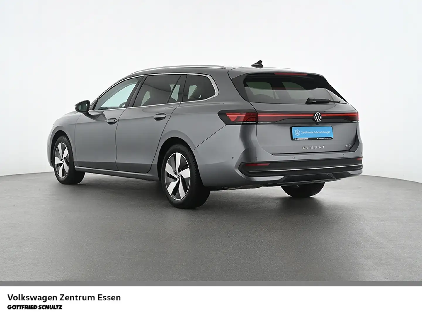 Volkswagen Passat Variant Business eTSI LED RFK ACC 17 AHK Grau - 2