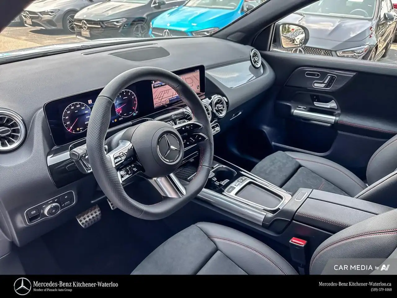 Mercedes-Benz GLA снимка Mercedes-Benz GLA