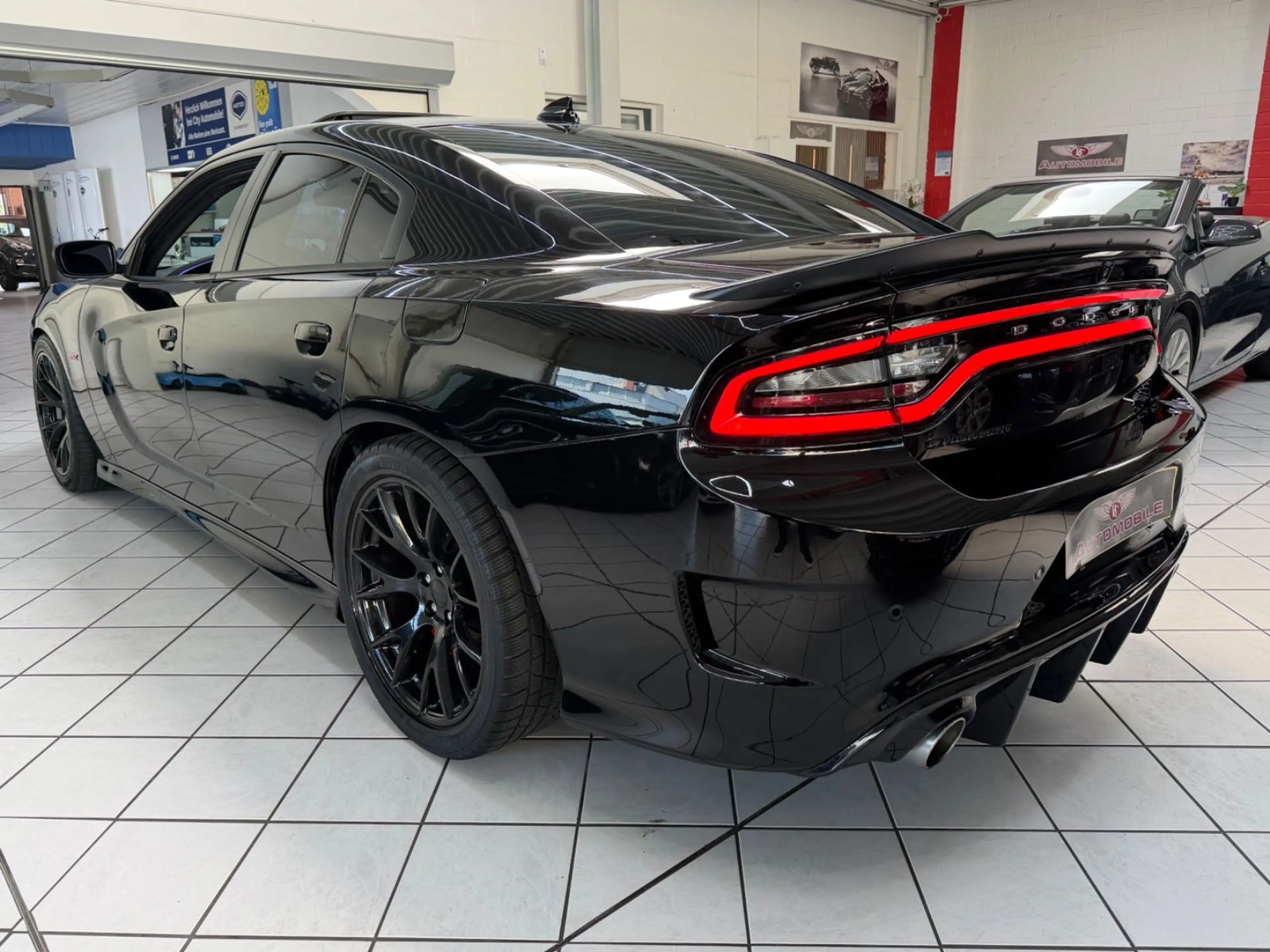 Dodge Charger 6,4 SRT 392 V8 KAMERA NAVI KEYLESS — photo 10