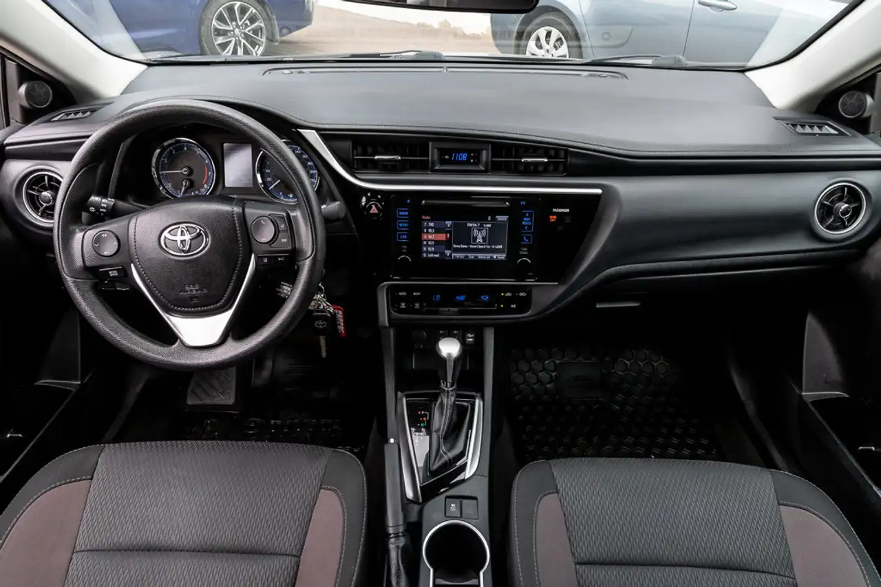 Toyota Corolla снимка Toyota Corolla