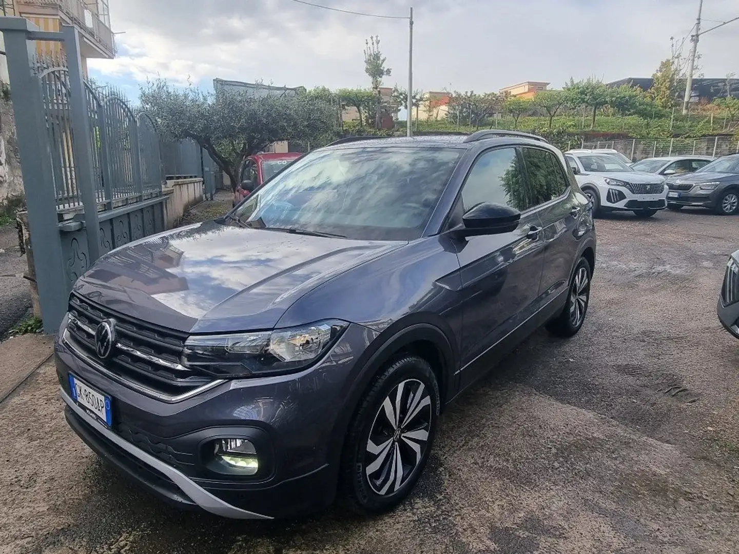 Volkswagen T-Cross 1.0 TSI 110 CV DSG Life Grijs - 2