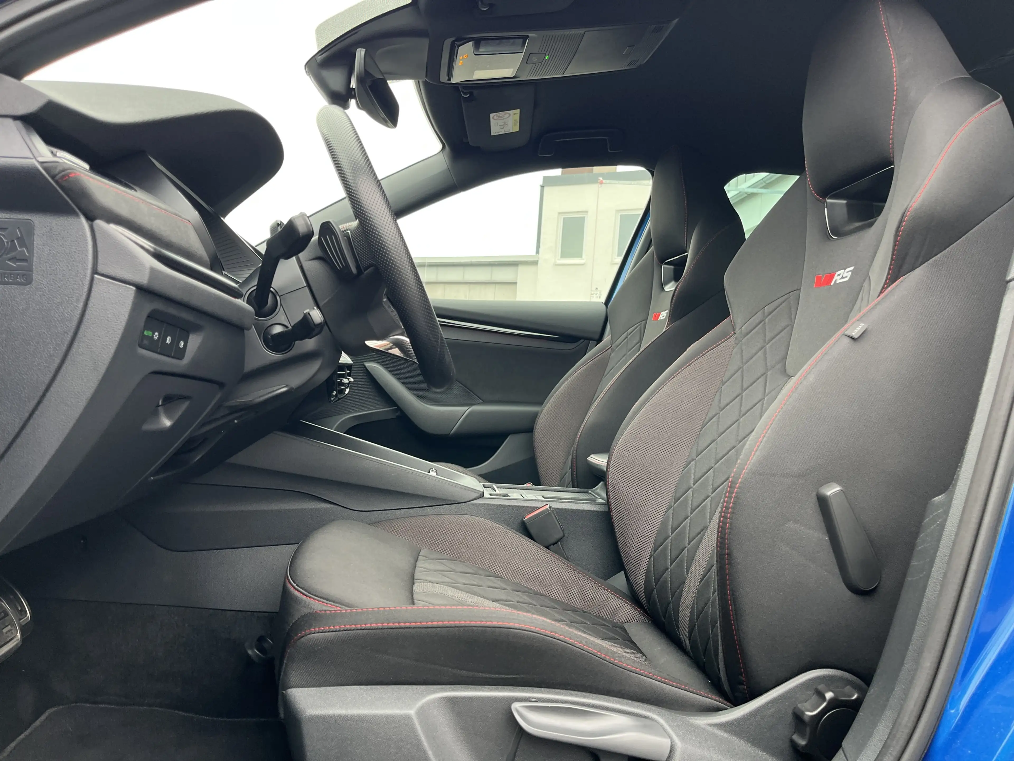Skoda Octavia Combi 2.0 TDI DSG RS AHK HeadUp Navi ACC SHZ KEYLE — photo 13