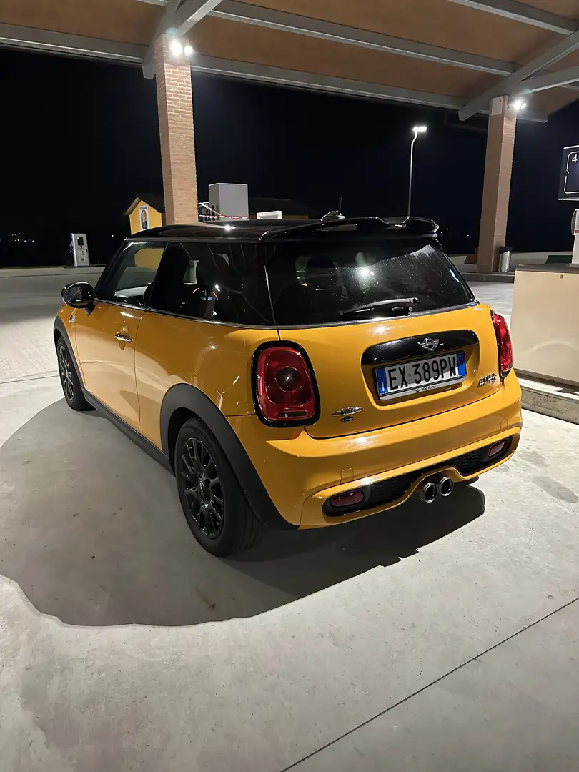 MINI John Cooper Works - 2