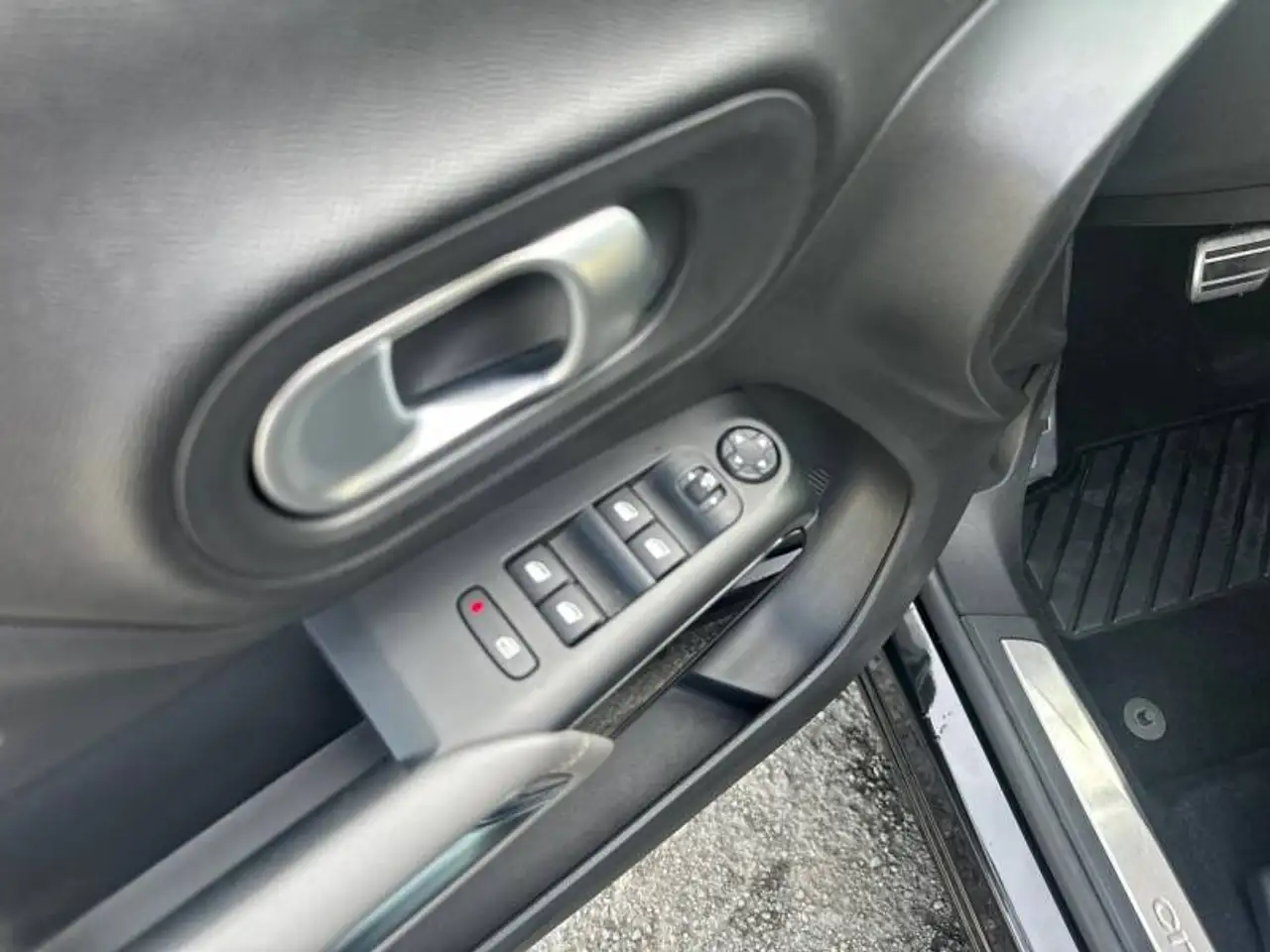 Citroen C5 Aircross 1 1.2 PureTech 130 S&S EAT8 Shine, миниатюра 12