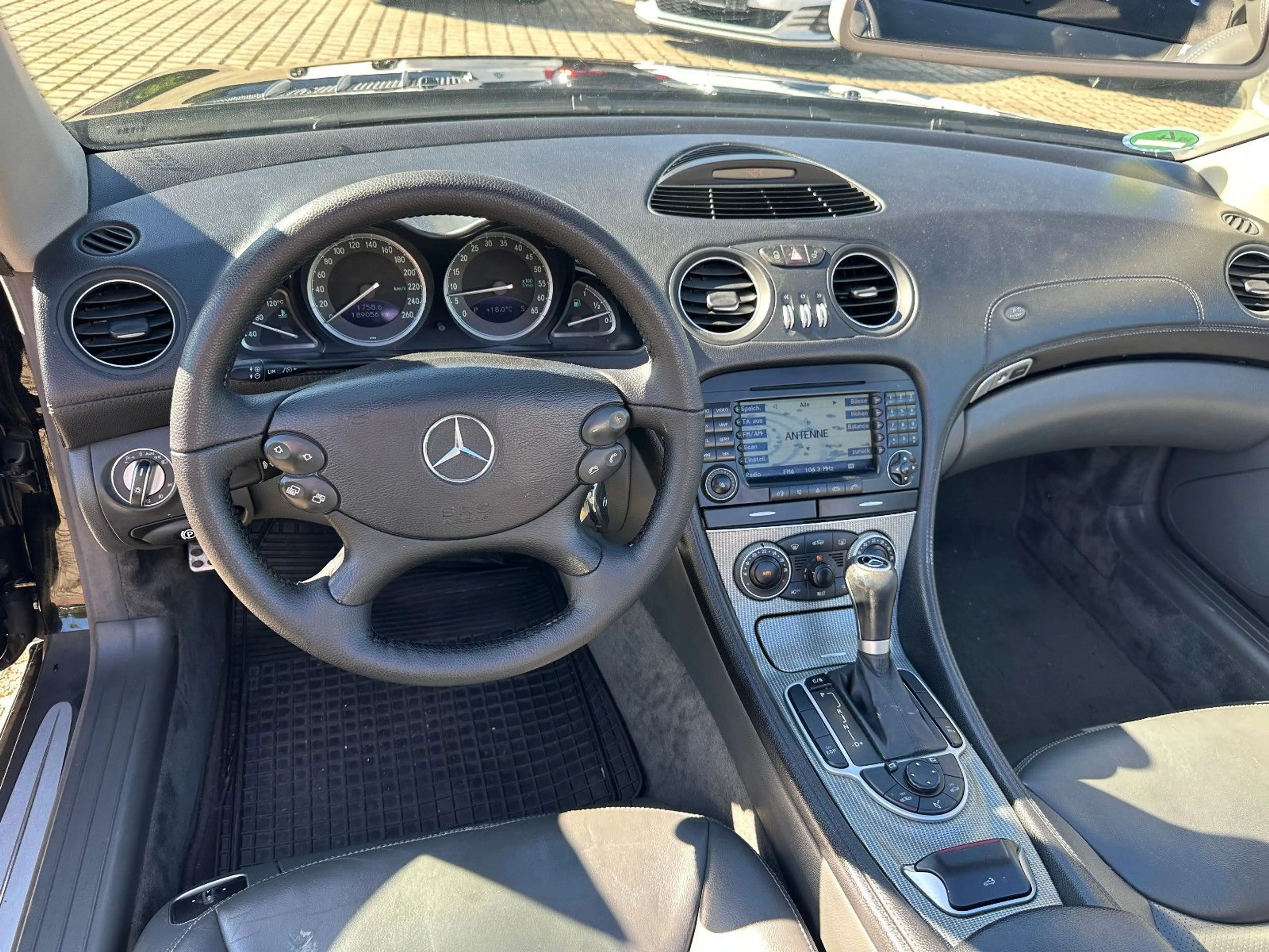 Mercedes-Benz SL 350 / XENON / NAVI/ ALU 20 ZOLL — photo 10