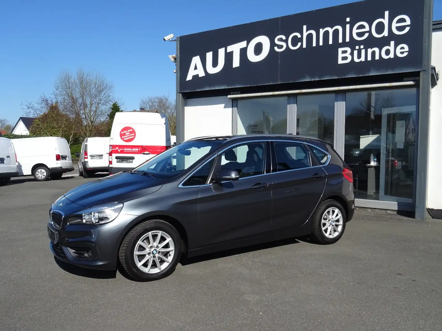 BMW 216 Active Tourer 216 d Navi PDC Gris - 1