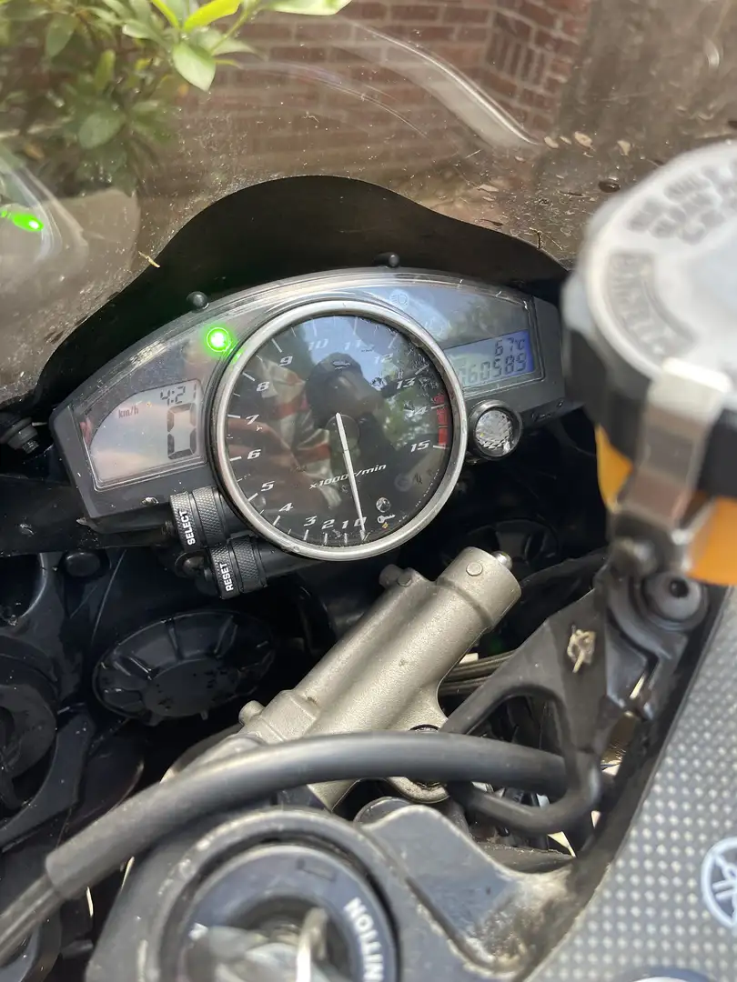 Yamaha YZF-R1 RN12 Grijs - 2