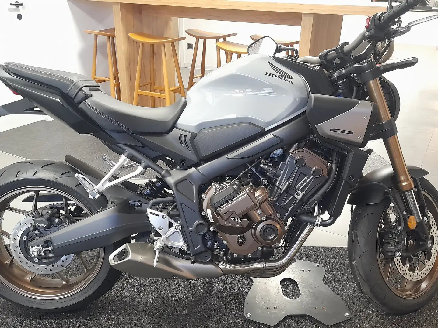 Honda CB 650 r e-clutch Gri - 1