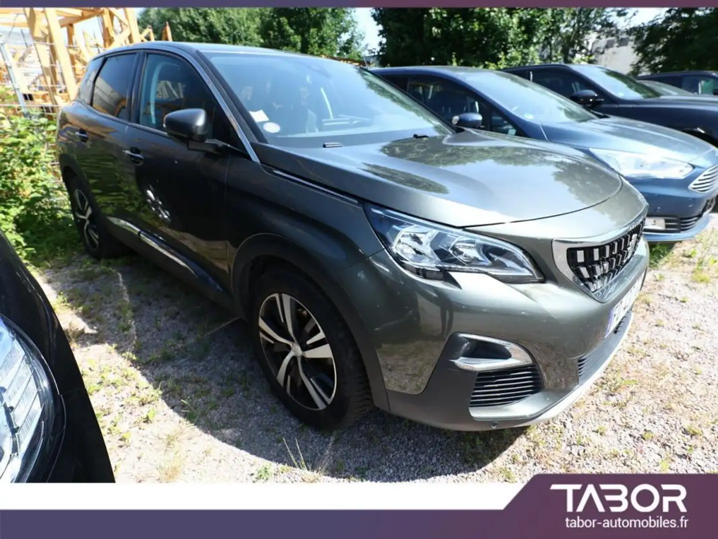 Peugeot 3008 1.2 PureTech 130 Allure GPS radars Gris - 2