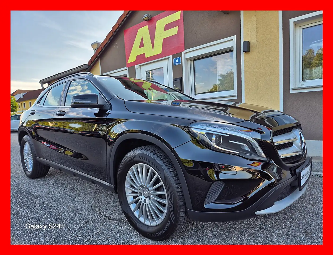 Mercedes-Benz A 200 d 4MATIC Aut. I LED I SD I Kamera I Leder I AMG Schwarz - 1