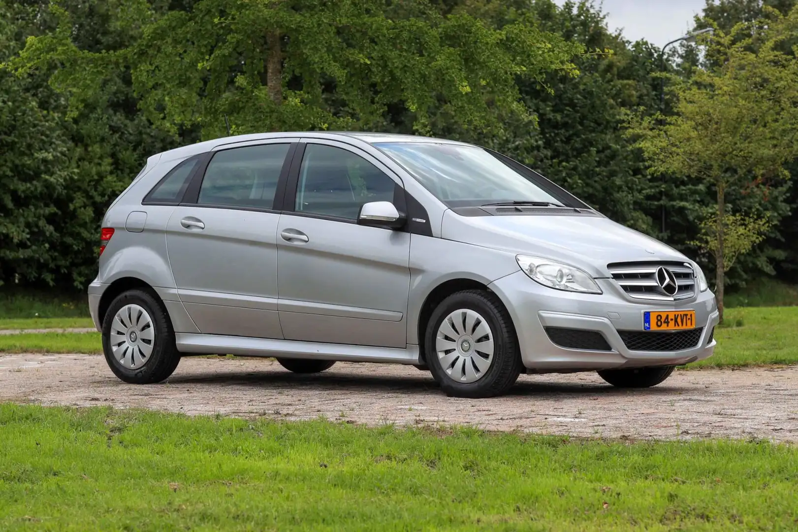 Mercedes-Benz B 160 BlueEFFICIENCY Business Class NL-auto +NAP Šedá - 2