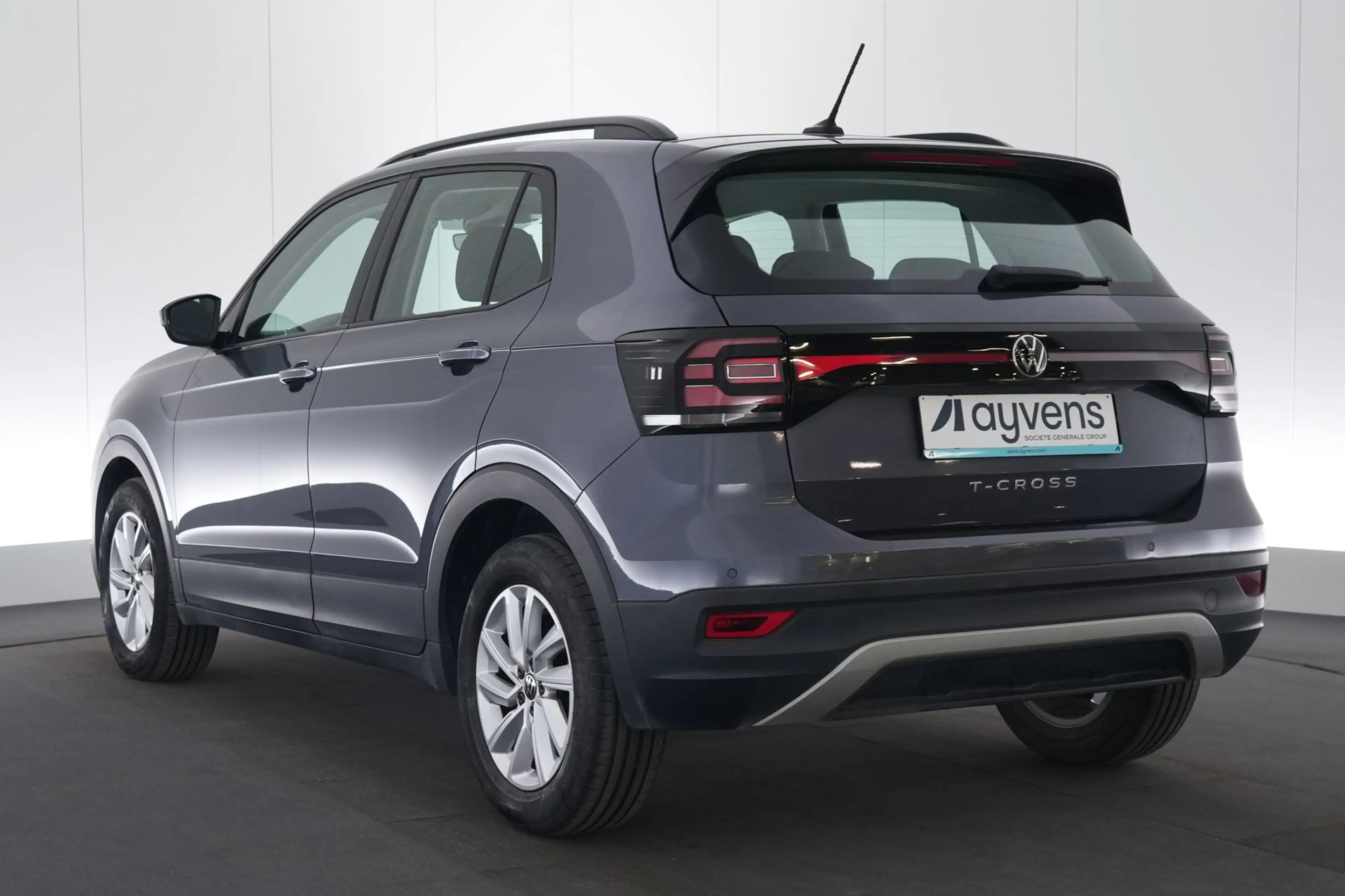 Volkswagen T-Cross 1.0 TSI Life GPS PDC Carplay ACC — photo 9