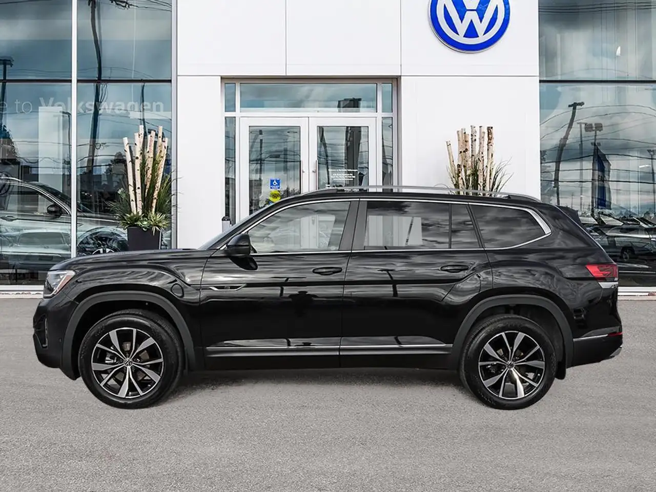 Volkswagen Atlas снимка Volkswagen Atlas