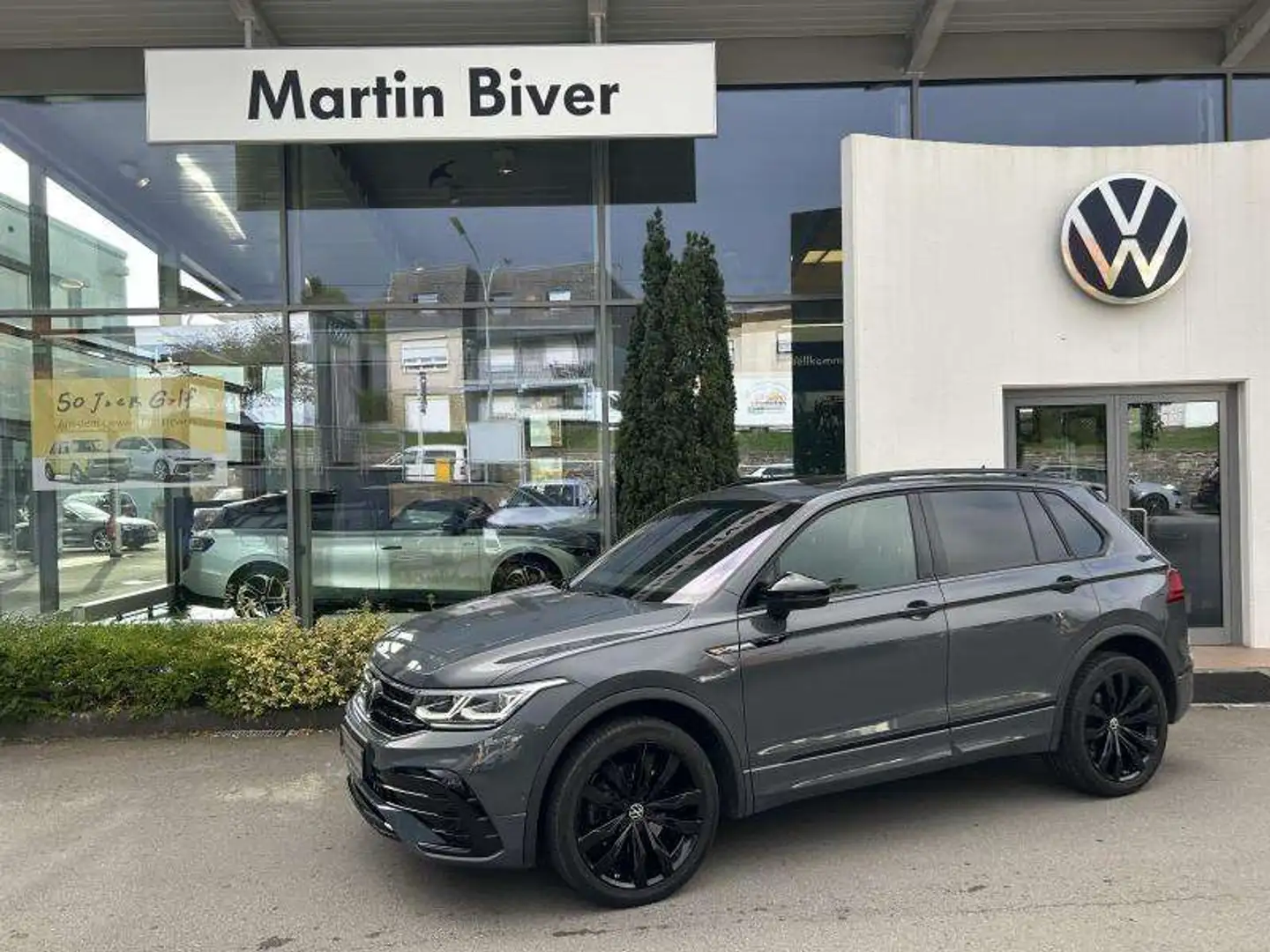 Volkswagen Tiguan R-Line Grigio - 1