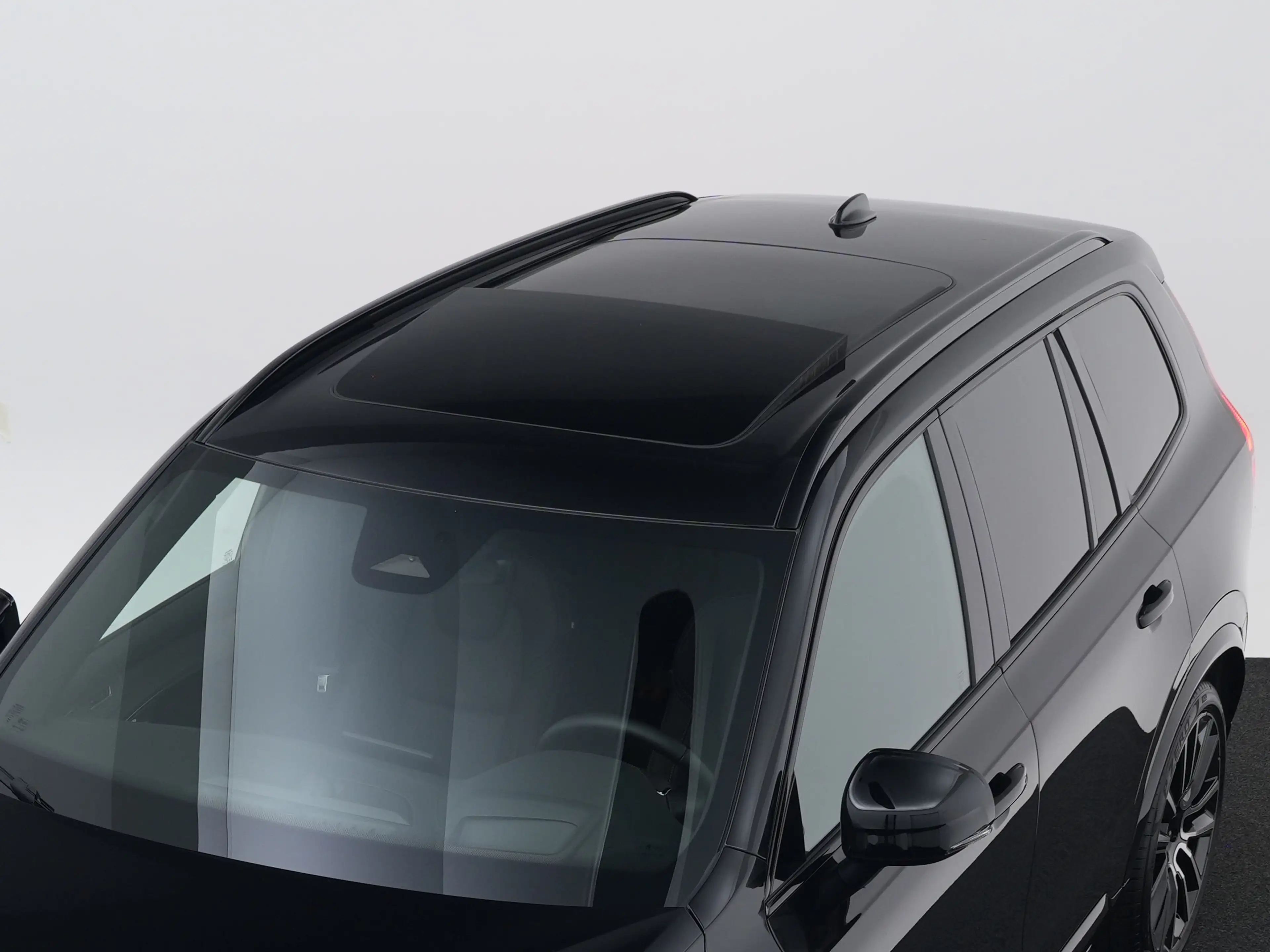Volvo XC90 T8 Recharge AWD Ultra Black Edition Executive | Fu — photo 25