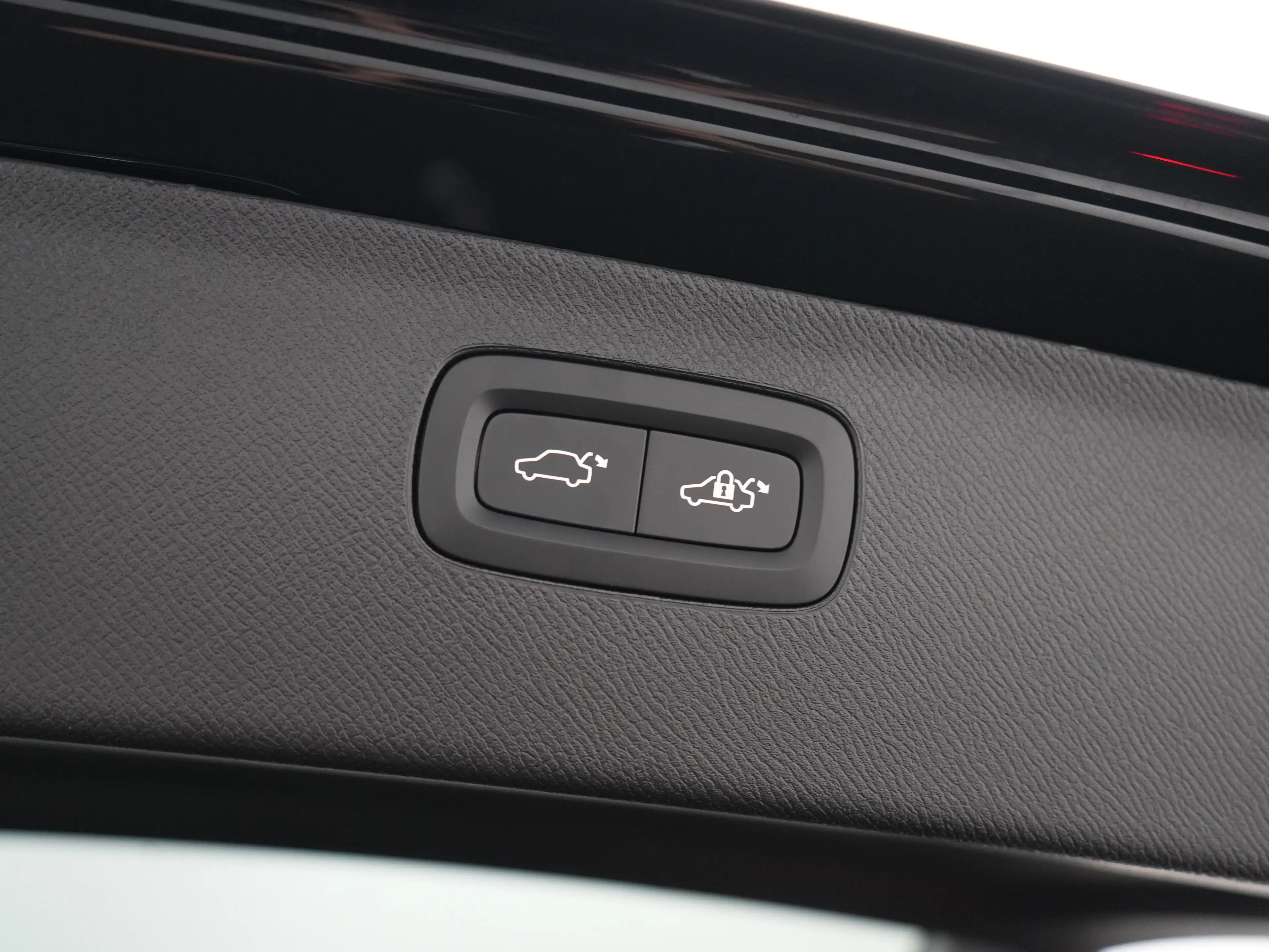 Volvo XC90 T8 Recharge AWD Ultra Black Edition Executive | Fu — photo 15