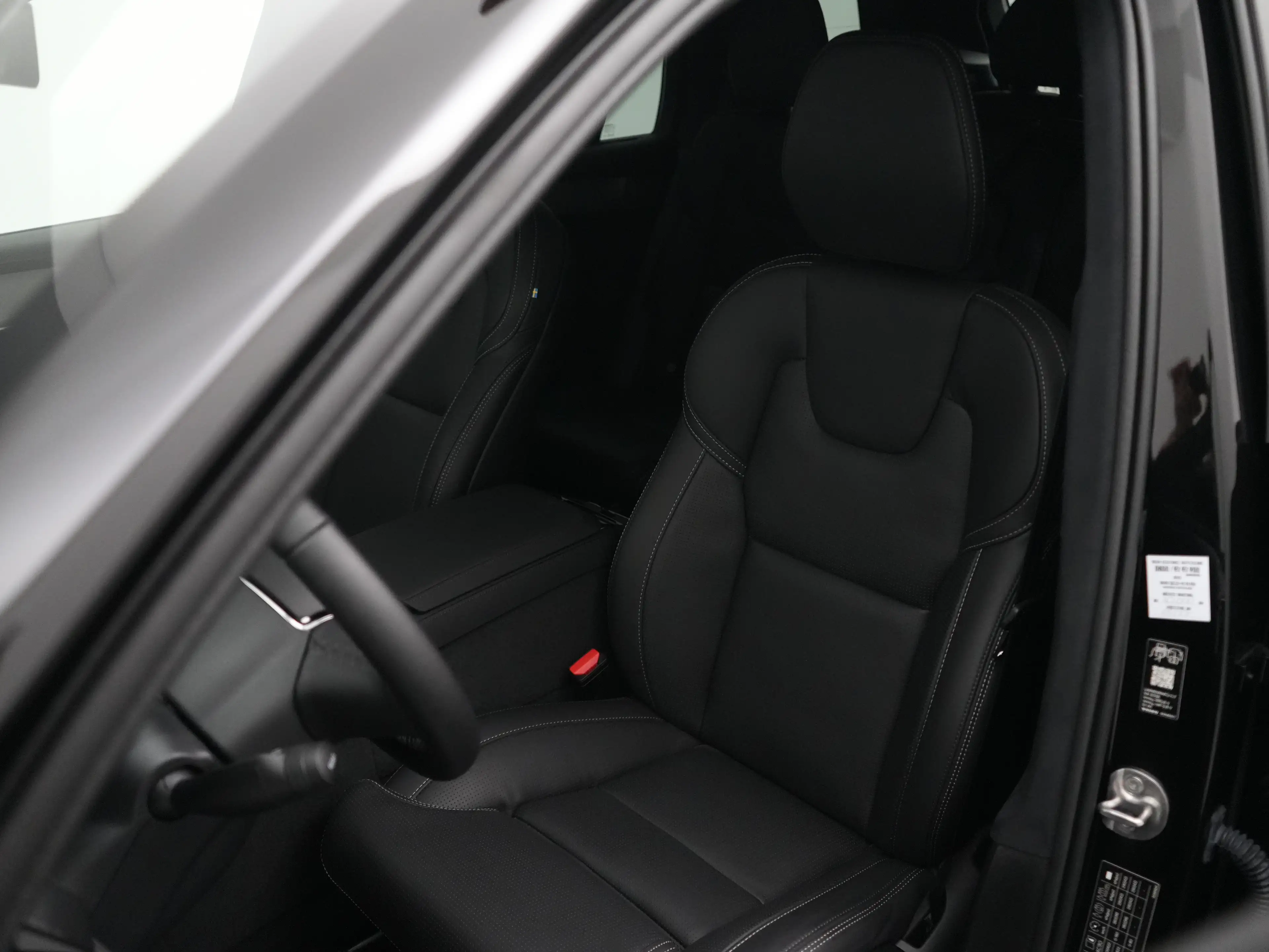Volvo XC90 T8 Recharge AWD Ultra Black Edition Executive | Fu — photo 30
