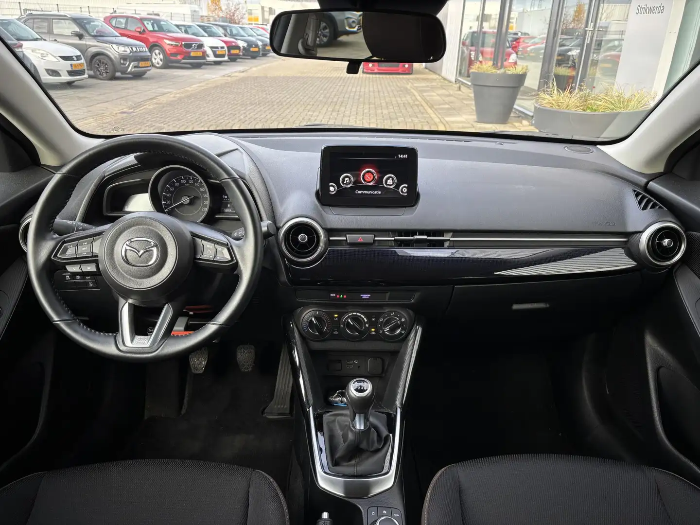 Mazda 2 1.5 Skyactiv-G Style Selected Navi/Carplay/Airco Rood - 2