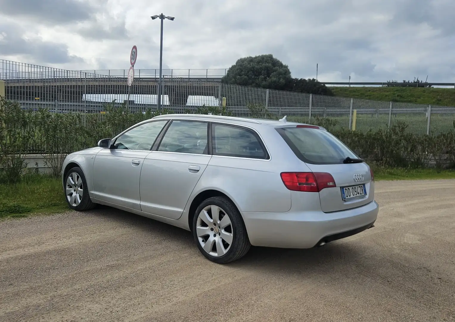 Audi A6 A6 Avant 2.7 V6 tdi quattro tiptronic fap - 1