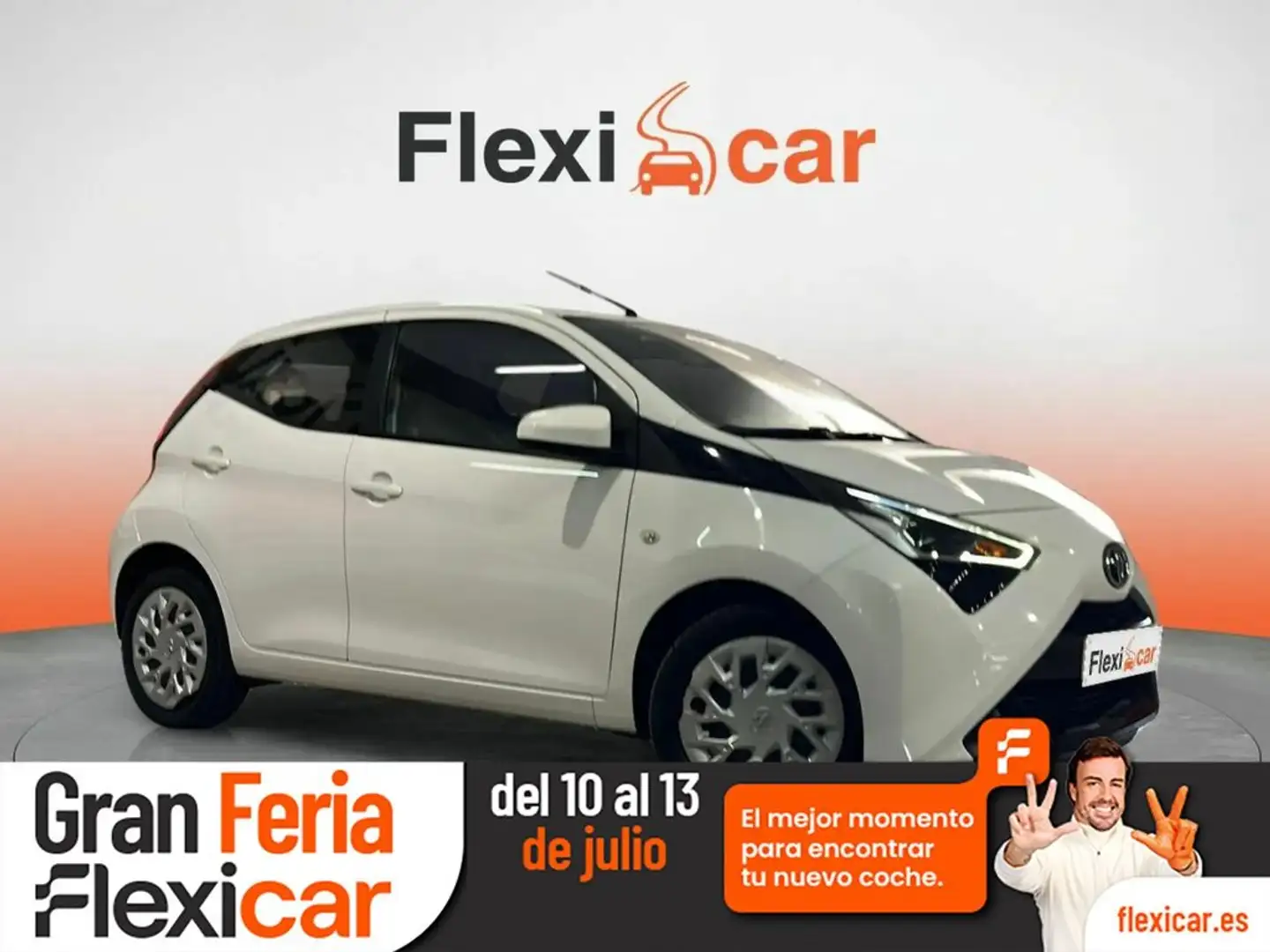 Toyota Aygo 70 x-play Blanc - 1