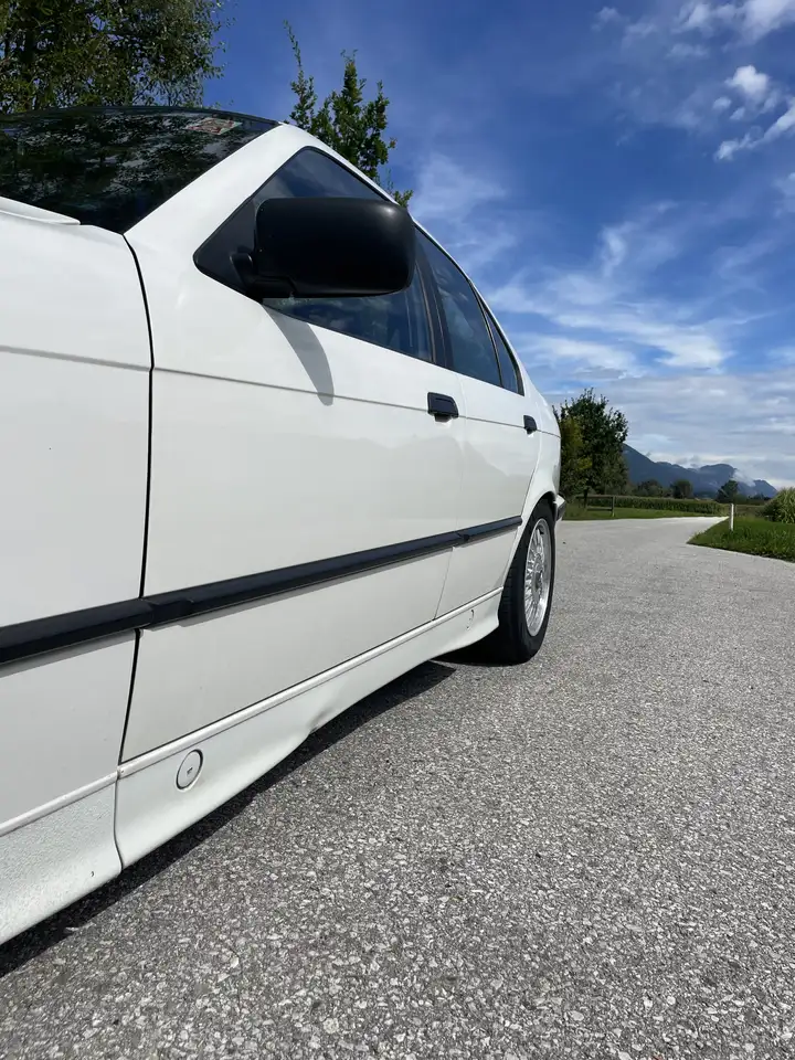 BMW 318i, foto 9