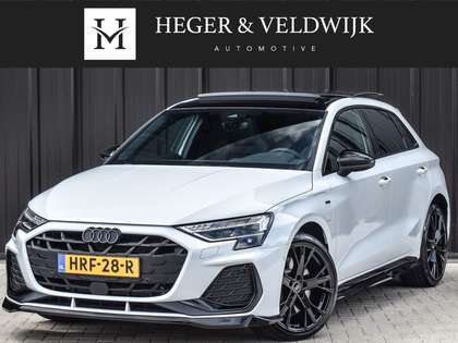 Audi A3 Sportback 45 TFSI e S EDITION COMPETITION | PANORA