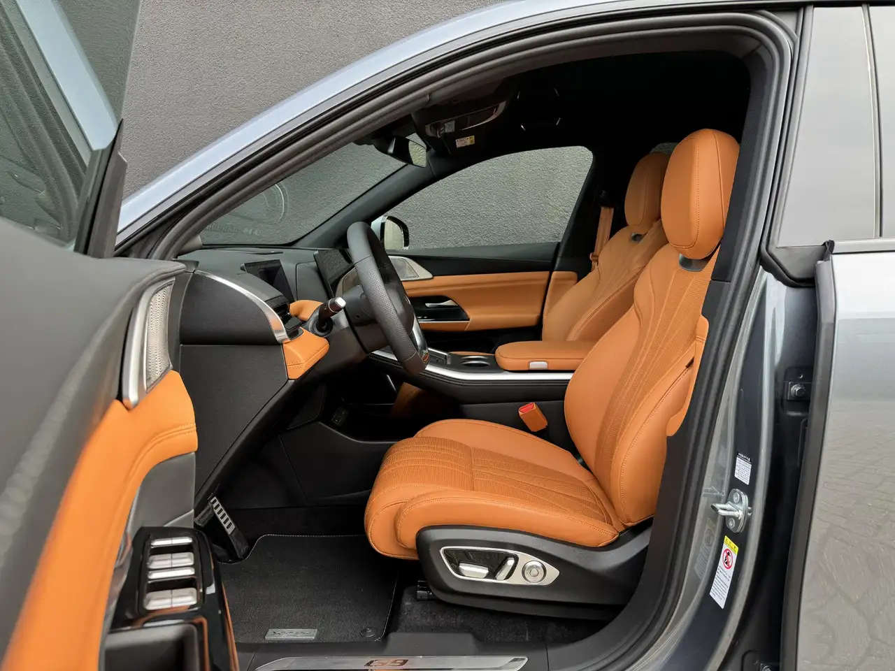 XPENG G9