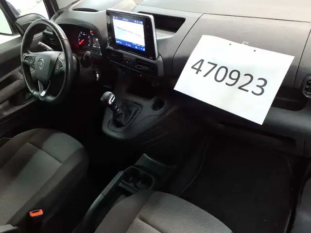 Opel Combo view 12