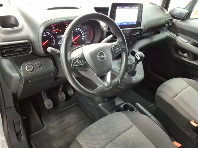 Opel Combo view 11