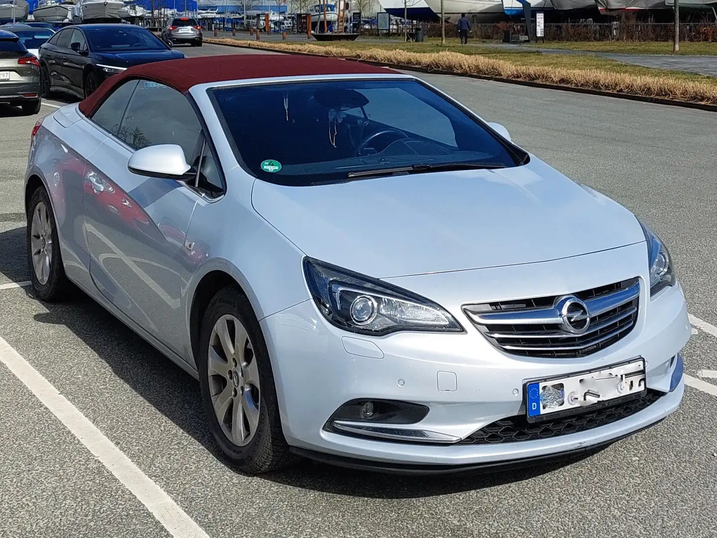 Opel Cascada Cascada 1.6 SIDI Turbo ecoFLEX Innovation Silber - 1