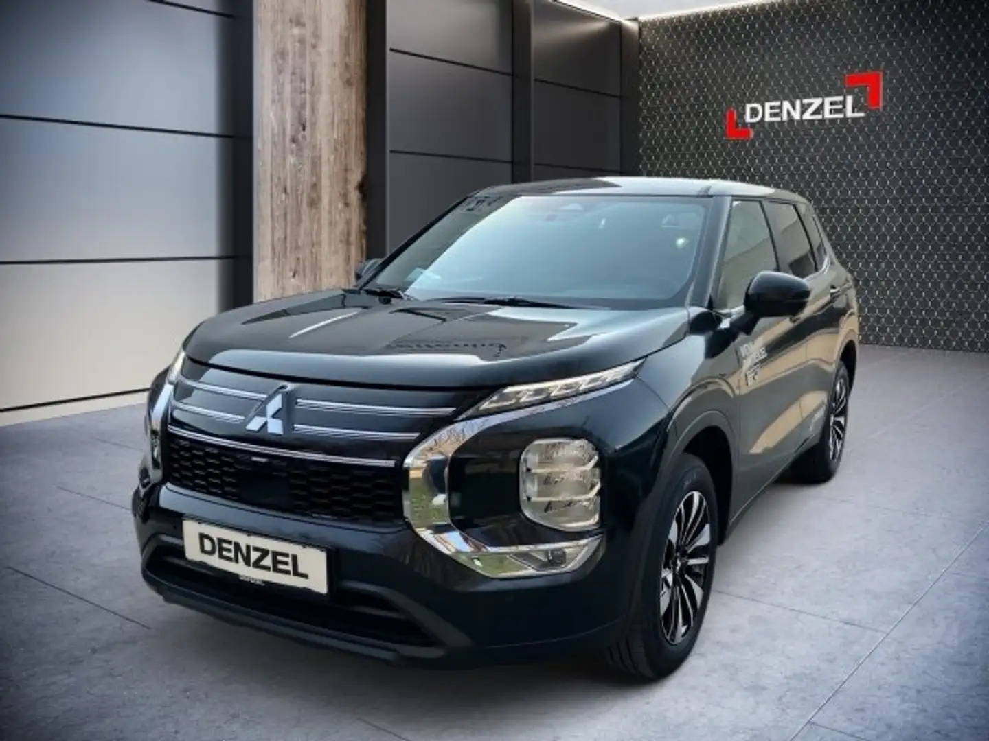 Mitsubishi Outlander PHEV 2,4 4WD Invite 220V AT 25 Schwarz - 2