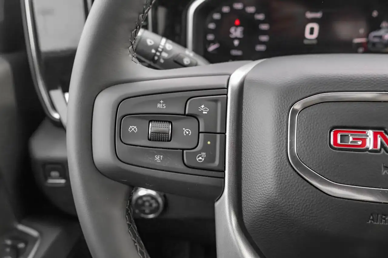 GMC Sierra 2500HD снимка GMC Sierra 2500HD