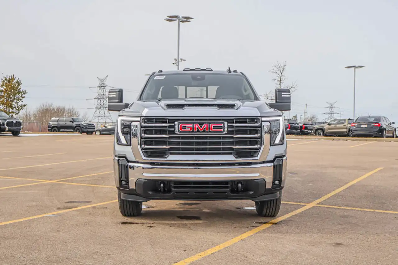 GMC Sierra 2500HD снимка GMC Sierra 2500HD