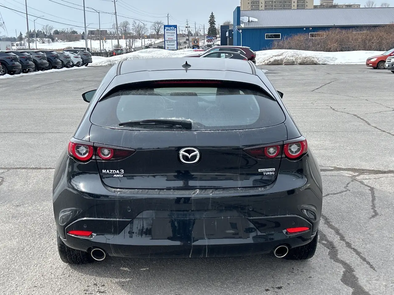 Mazda 3 снимка Mazda 3